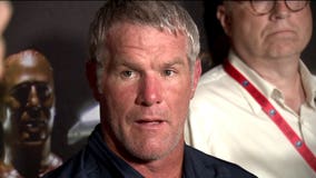 Texts link Favre, Mississippi welfare money, volleyball facility