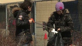 Milwaukee students help with city's spring cleanup