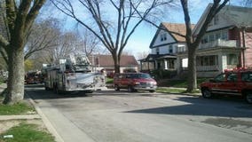 Man killed in house fire identified as 37-year-old Glenn Walker