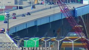 Sheriff: Man arrested after climbing onto Hoan Bridge maintenance ladder, hiding under bridge deck