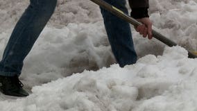 'So much for spring:' Storm dumps nasty mix of ice and snow, making cleanup challenging in Cedarburg