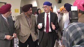 Gov. Evers delivers proclamation at Sikh Temple, honors 6 Sikh members killed by gunman