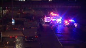 5 hurt, 1 critically in crash on I-43 southbound at Green Tree in Glendale