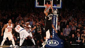 Giannis Antetokounmpo's jumper at buzzer gives Bucks win over Knicks