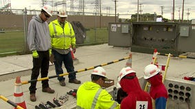 'It got me on a better track:' We Energies program gives MPS students experience in the trades