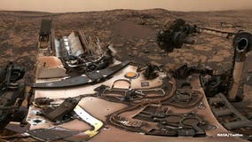 NASA's Mars rover Curiosity snaps dusty selfie