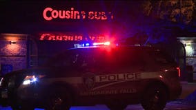 Police: Man shot on I-41 taken to hospital after showing up at Cousins restaurant