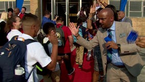 'Every single day counts:' Nearly 30,000 MPS 'early start' students welcomed back to school