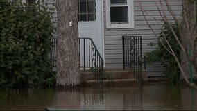 "It's hard to comprehend:" After severe flooding in Burlington, residents donate to Harvey victims