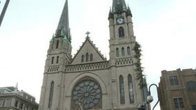 Memorial Mass held for Coach Rick Majerus at Gesu Church