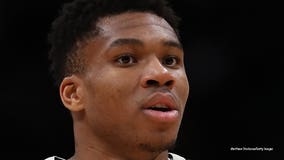 Antetokounmpo leads Bucks to 143-100 rout of Trail Blazers with season high 33 points