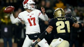 No. 19 Wisconsin to start QB Jack Coan in season opener