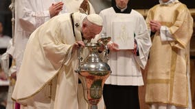 Pope Francis celebrates Holy Thursday ahead of foot-washing ritual