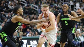 Winston sets record, No. 15 Spartans top Wisconsin 67-55