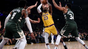 Giannis puts up 32, but Bucks fall to Lakers: 'they were just better'