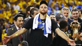 President Trump tells NBA star Curry that White House visit is off