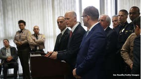 Soon after Florida governor signs gun bill, NRA sues to block it