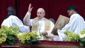 'Hope and dignity:' Pope calls for peace in Easter message