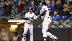 Yelich, Braun go deep in 9th as Brewers beat Cards 5-4