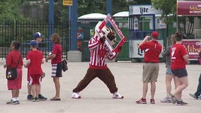 "Wear red shirts and get in for free:" Summerfest attendees get in free sporting Bucky Badger pride