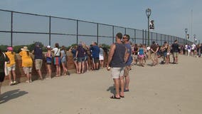 Brewers' fans take timeout to pay respects to fallen MPD officer: 'This is more important'