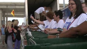 Thousands help Stomp Out Hunger at Summerfest 2013