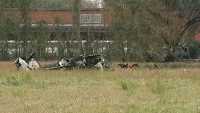 5 killed in small plane crash near Louisiana airport, including LSU coach's daughter-in-law