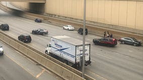 Multi-vehicle wreck temporarily shuts down lanes of NB I-43 at Highland Avenue