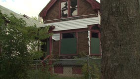 Mayor Barrett asks Scott Walker to veto bill that could lead to more "zombie homes"