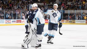 Milwaukee Admirals finish road trip with 4-0 victory over Chicago Wolves