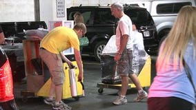 Move-in day goes smoothly for freshmen at UW-Milwaukee