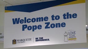 Marquette University students watch Papal visit from school's "Pope Zone"