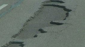 Milwaukee to hire 25 of the unemployed to fix city's potholes