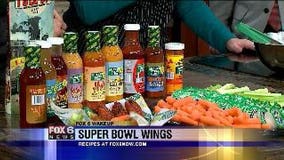 Quaker Steak and Lube teaches Wake Up how to prep some wings