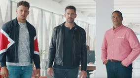 QBs Aaron Rodgers, Patrick Mahomes team up in latest State Farm campaign