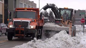 Effort to clear Racine's streets of snow is underway