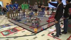 'Cool opportunity:' Robotics experts compete in FIRST Tech Challenge at UWM