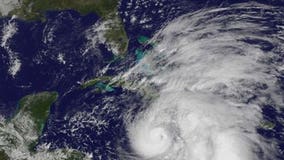 Sandy kills 11 in Cuba, then batters Bahamas