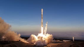 SpaceX launches 10 more Iridium Communications satellites