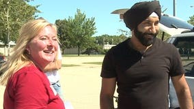 Sikh Temple members, Oak Creek leaders prep soldier care packages