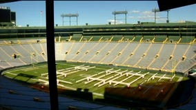 "Enhancing the guest experience:" Packers show off new Lambeau suites with retractable windows!