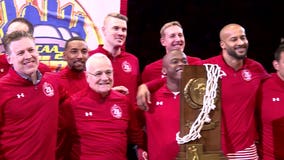 'It means a lot to us:' Badgers' 2000 Final Four team reunites 20 years later