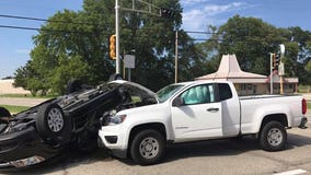 Brown Deer officials respond to 2-vehicle crash near Teutonia and Bradley Road