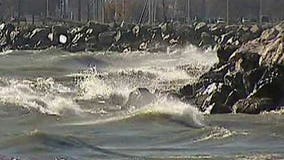 Lake Michigan waves dying down, but lake conditions still dangerous