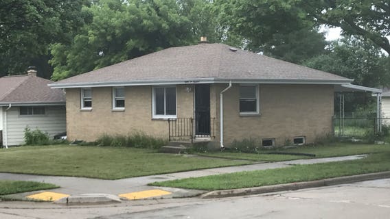 No injuries after fire at home near 82nd and Mill