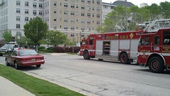 Milwaukee firefighters rescue man from downtown building