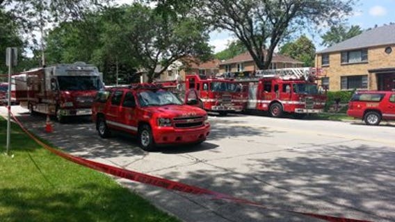 Two sent to hospital after refrigerant leak on Milwaukee's south side