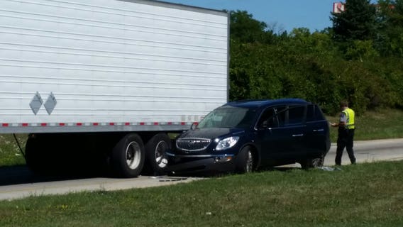 1 person in custody after hit-and-run crash on off-ramp from I-94 to Ryan Road in Franklin