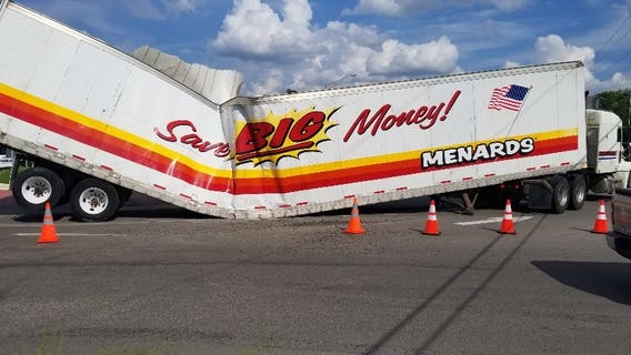 Traffic alert: Crumpled trailer creates some serious issues for drivers in Germantown