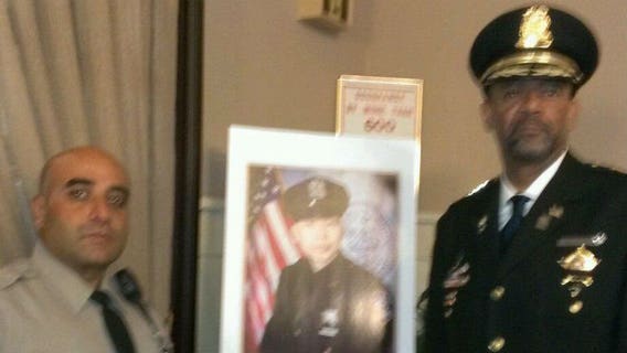 Milwaukee County Sheriff David Clarke attends wake of New York officer, Wenjian Liu